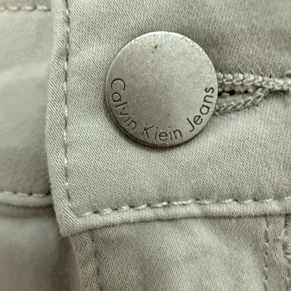 Calvin Klein Jeans Midrise Skinny Sateen Soft Pants Light Gray Captivate Size 12 - Picture 8 of 8